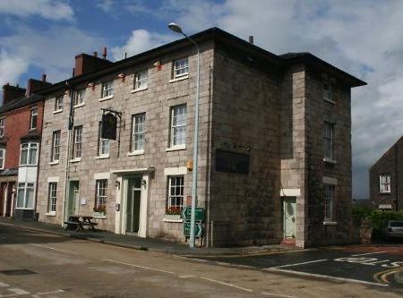 The Cross Keys Hotel Llanymynech 외부 사진